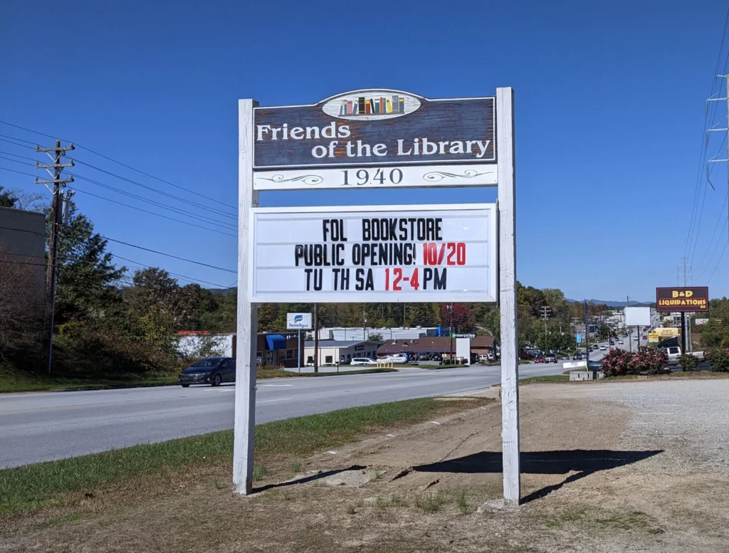 Friends of the Henderson County Public Library Road Sign